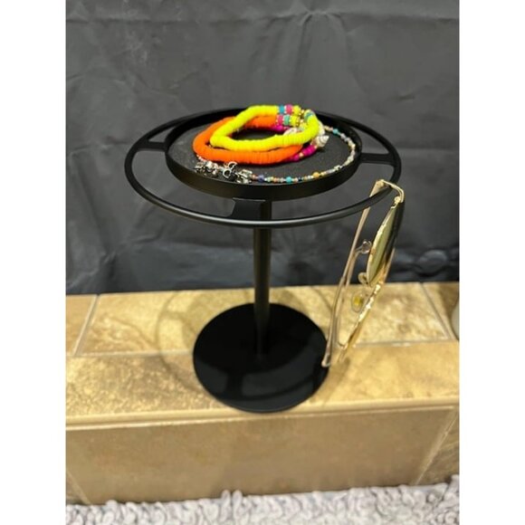 Metal Sunglasses Organizer Stand with Storage Tray - Picture 1 of 6